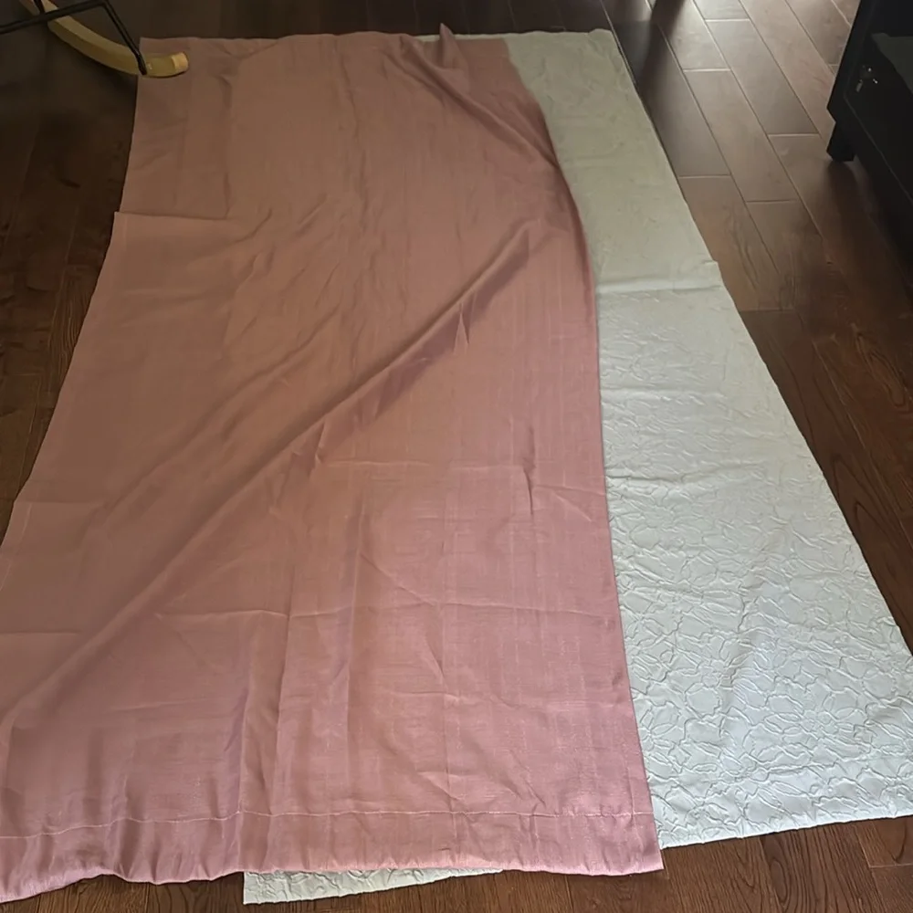 Mainstays Curtains 4 Panels 37x84 pink and gray